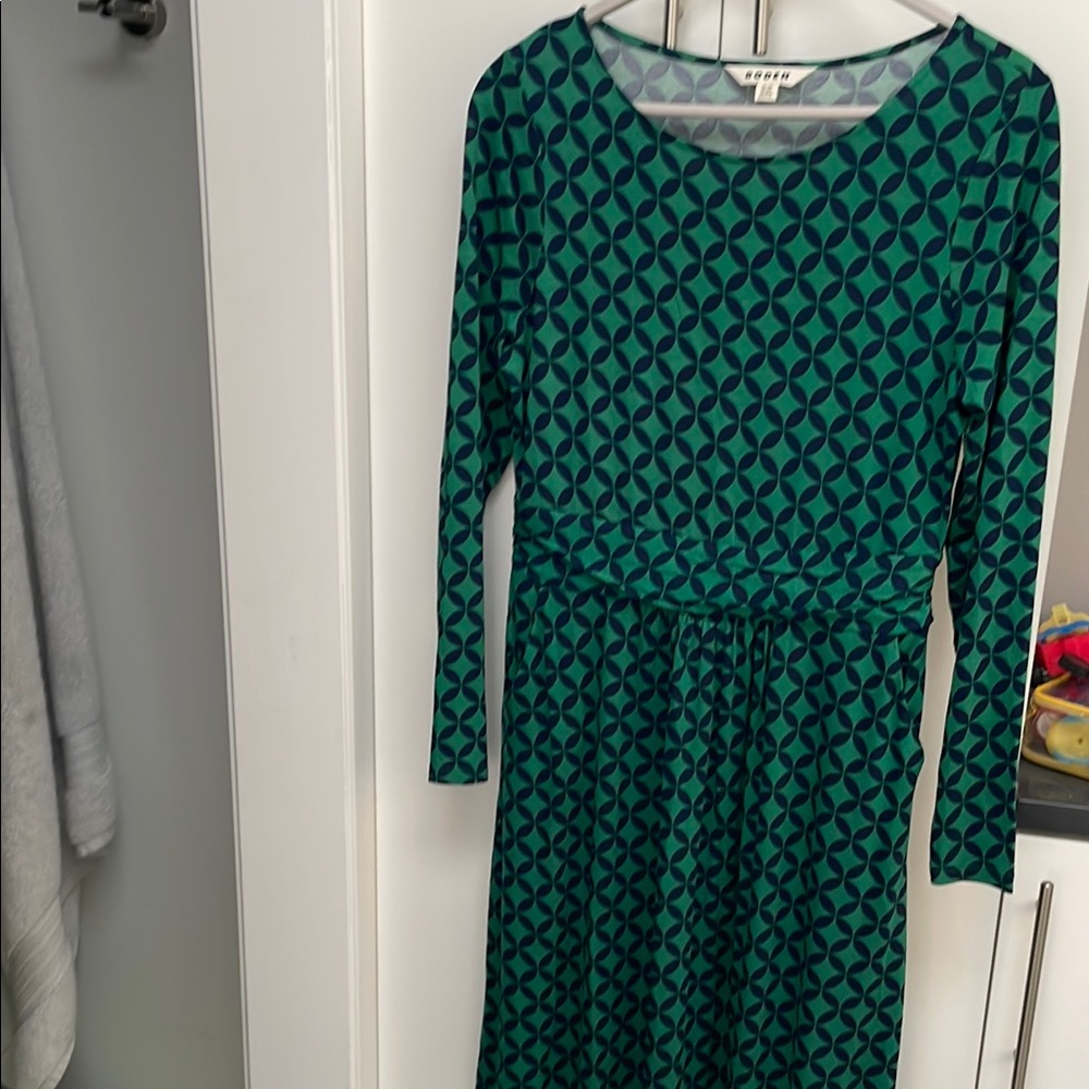 Boden Green Sheath Dress Long Sleeve Crew Neck